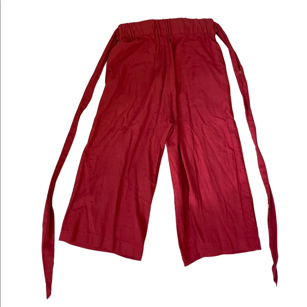 PAR N PAR - The Tie-Waist Cullotte in RED